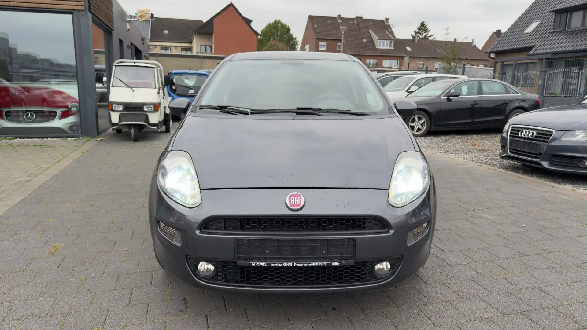 Fiat Punto Grau - 2