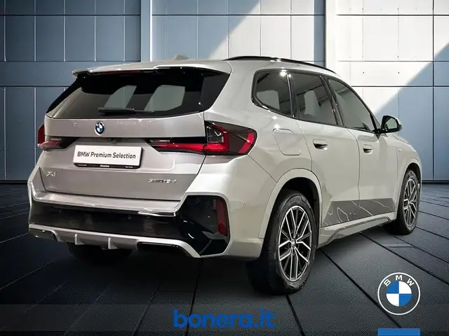 BMW X1 view 6