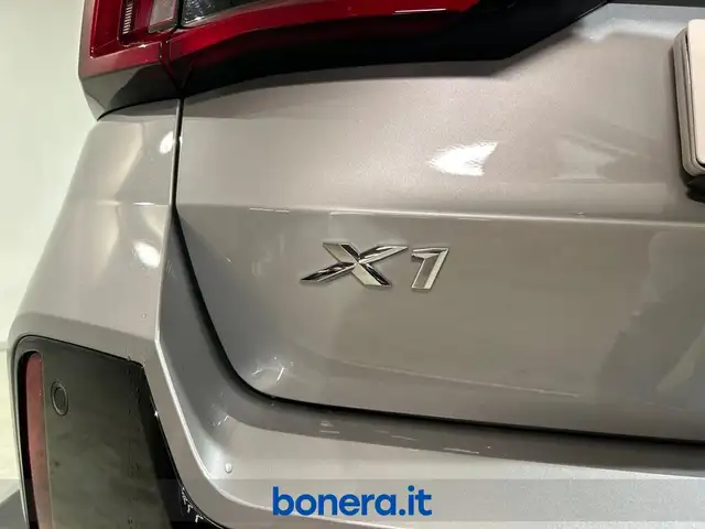 BMW X1 view 11