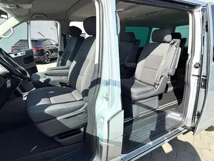 Annonce voiture d'occasion Volkswagen T5 Multivan - CARADIZE