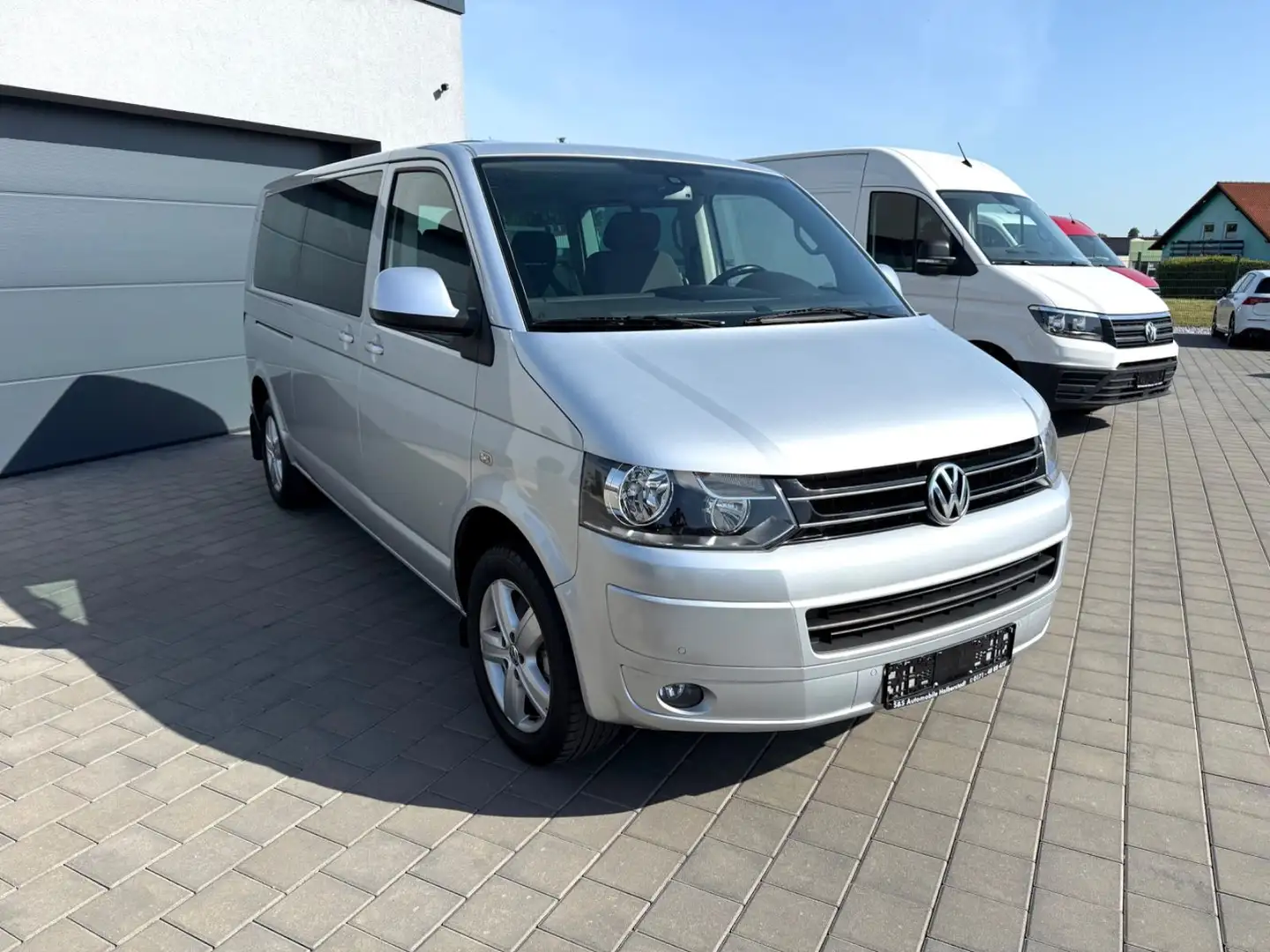 Volkswagen T5 Multivan Comfortline Lang 1.Hand Standheizung srebrna - 1