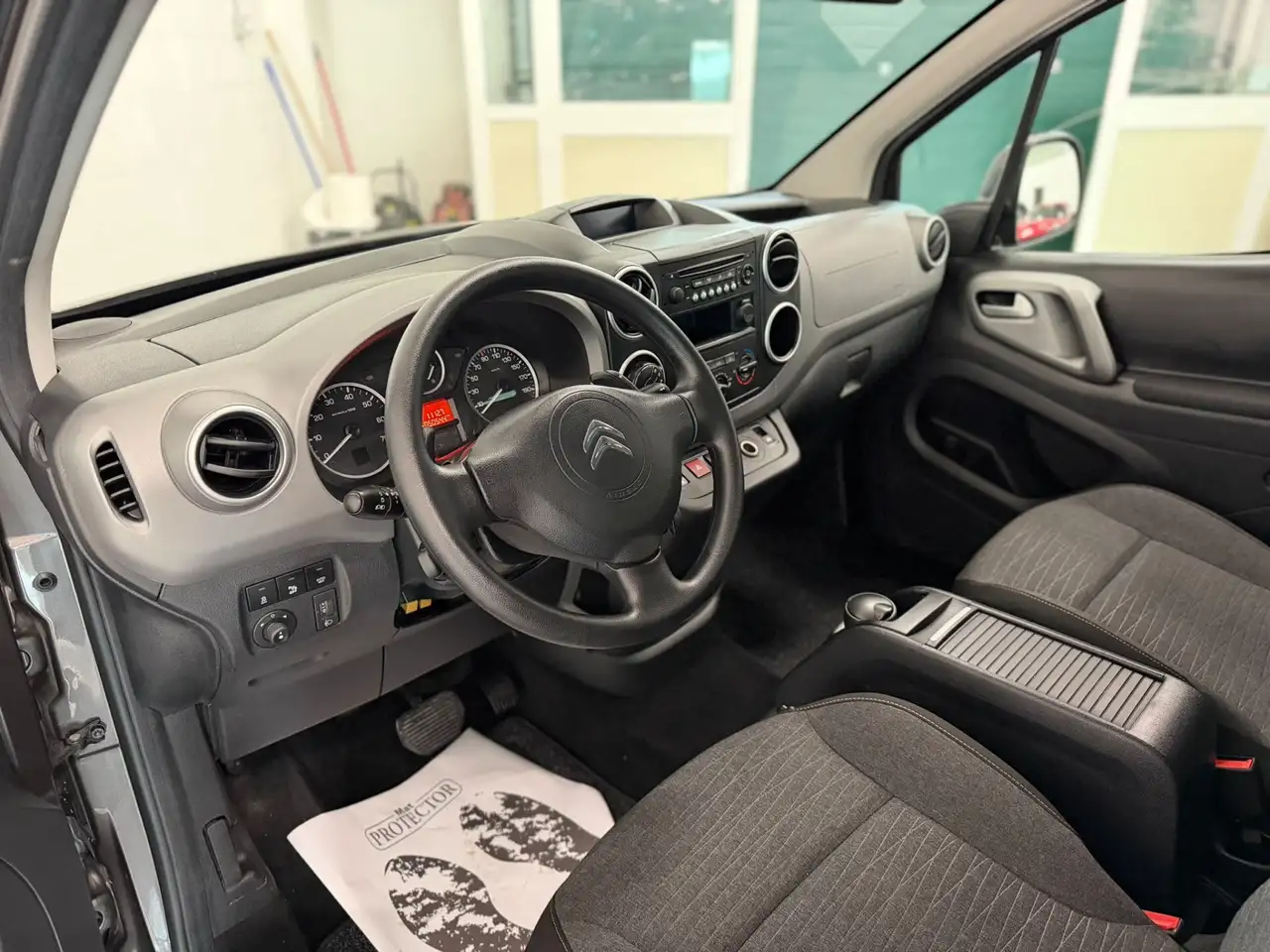 Citroen Berlingo — photo 3 sur 12