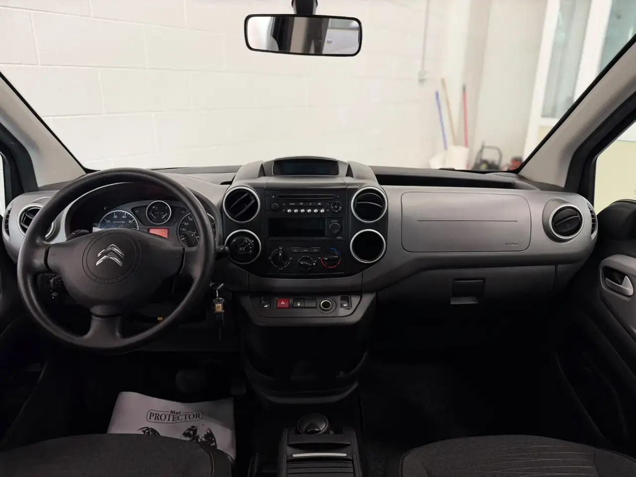Citroen Berlingo — photo 4 sur 12