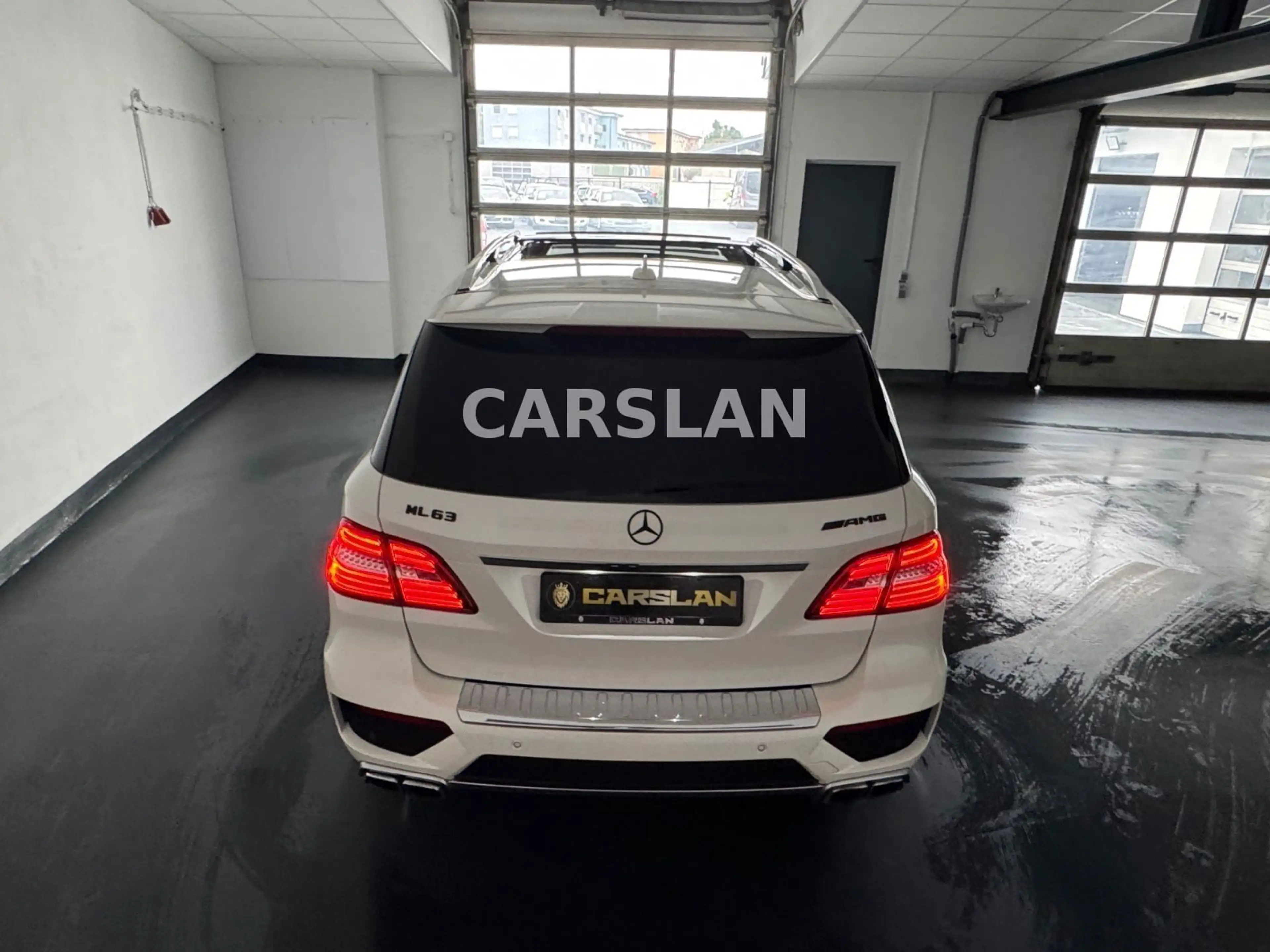 Mercedes-Benz ML 63 AMG 4MATIC 360°+ACC+PANO+AHK+SBL+SPUR+TOT — photo 14