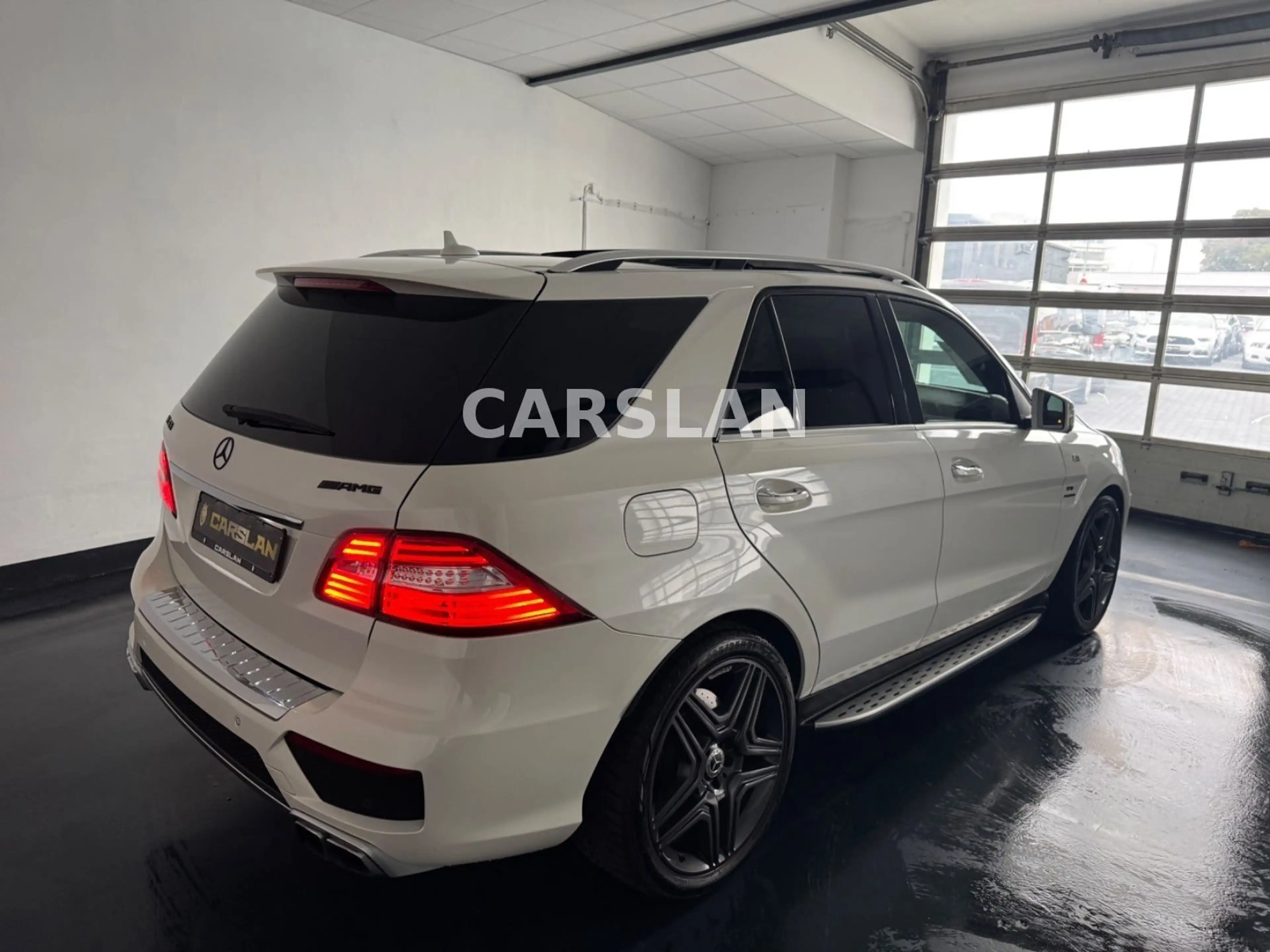 Mercedes-Benz ML 63 AMG 4MATIC 360°+ACC+PANO+AHK+SBL+SPUR+TOT — photo 12