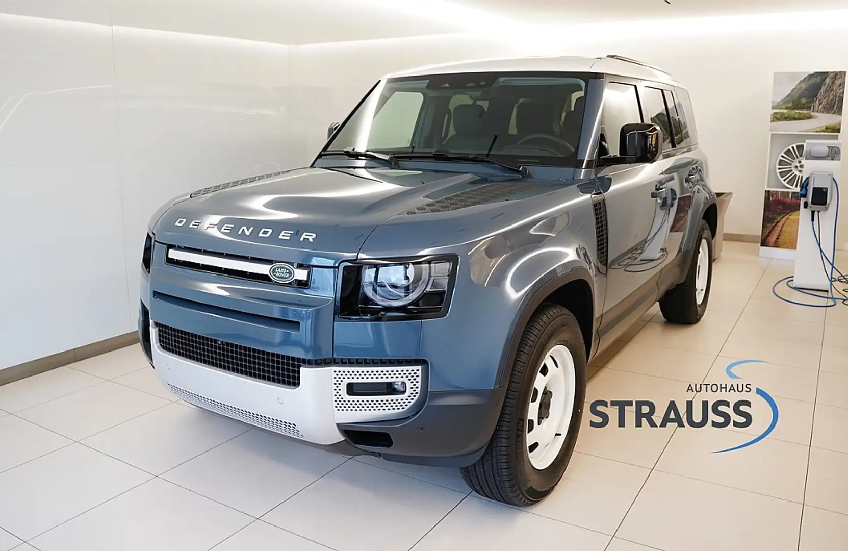 Land Rover Defender 110S D200 CURATED OFFER Blau - 1