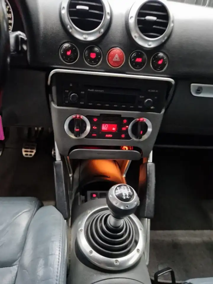 Audi TT Coupé 1.8T 180, foto 10
