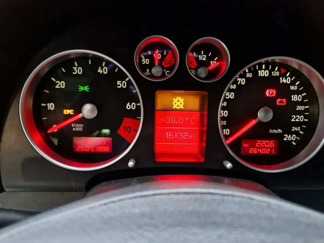 Audi TT Coupé 1.8T 180, foto 8
