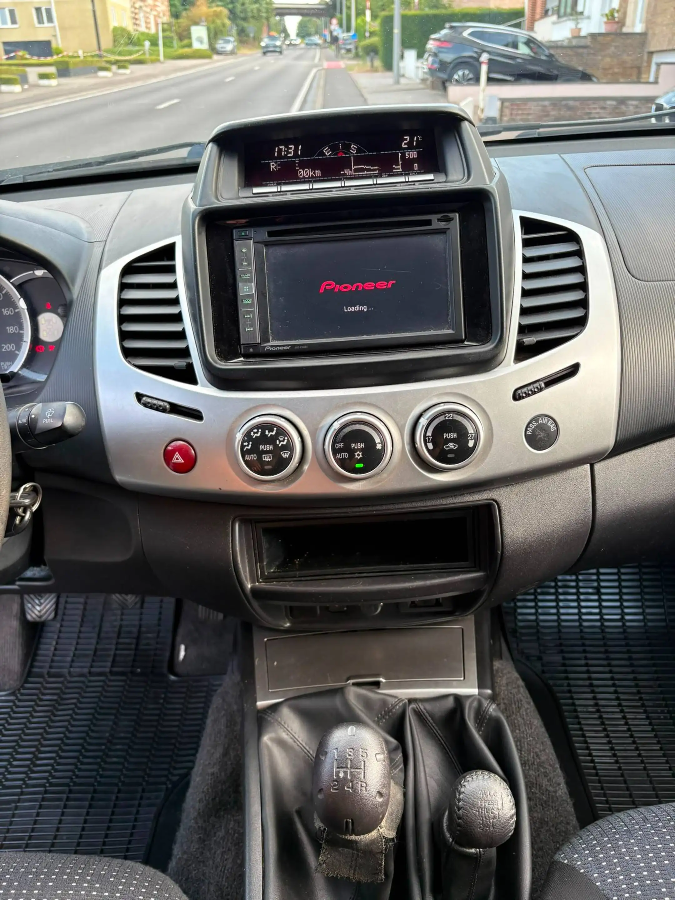 Mitsubishi L200 2.5 DI-D/Belgium Car/Good condition — photo 9