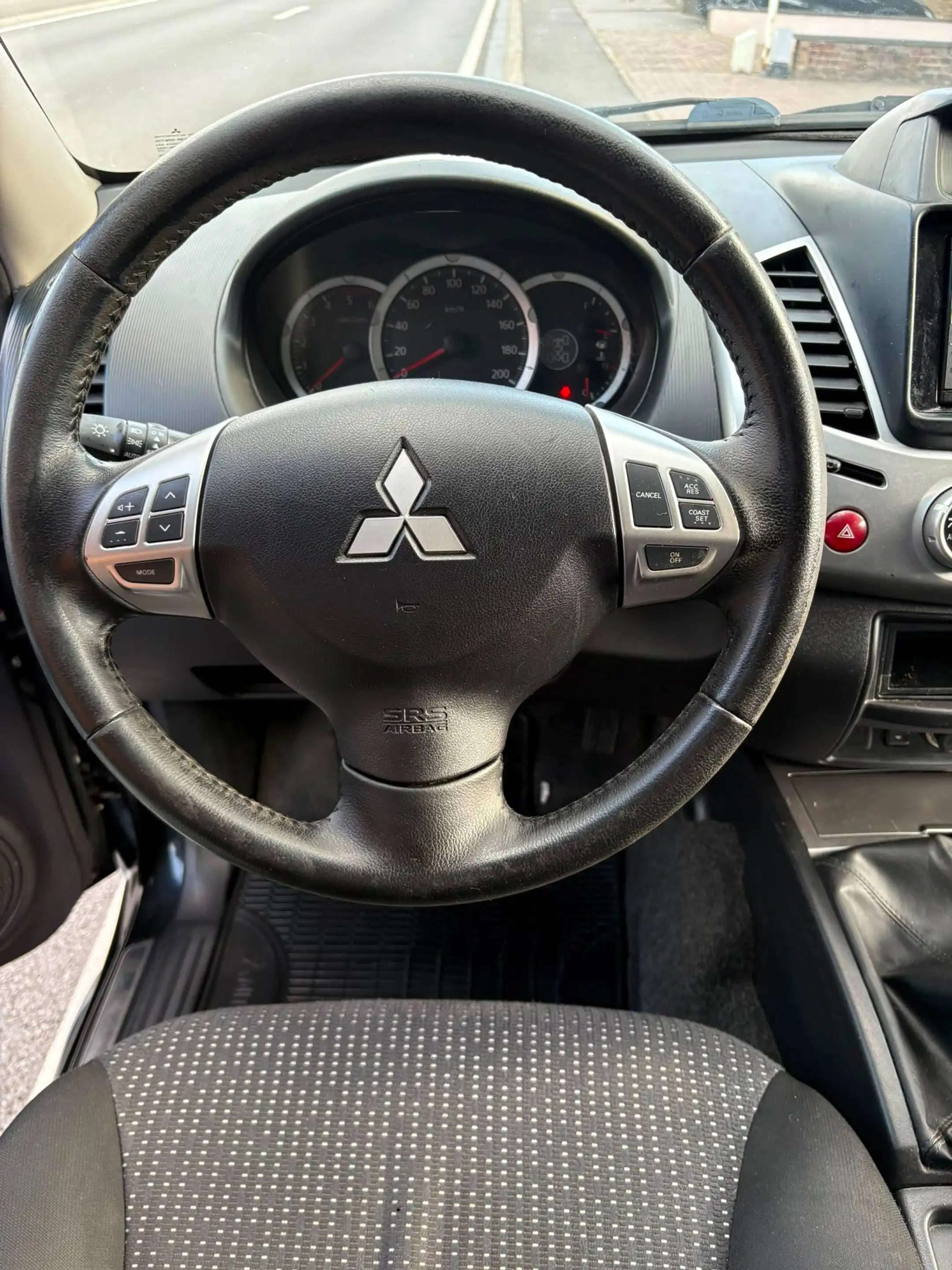 Mitsubishi L200 2.5 DI-D/Belgium Car/Good condition — photo 8