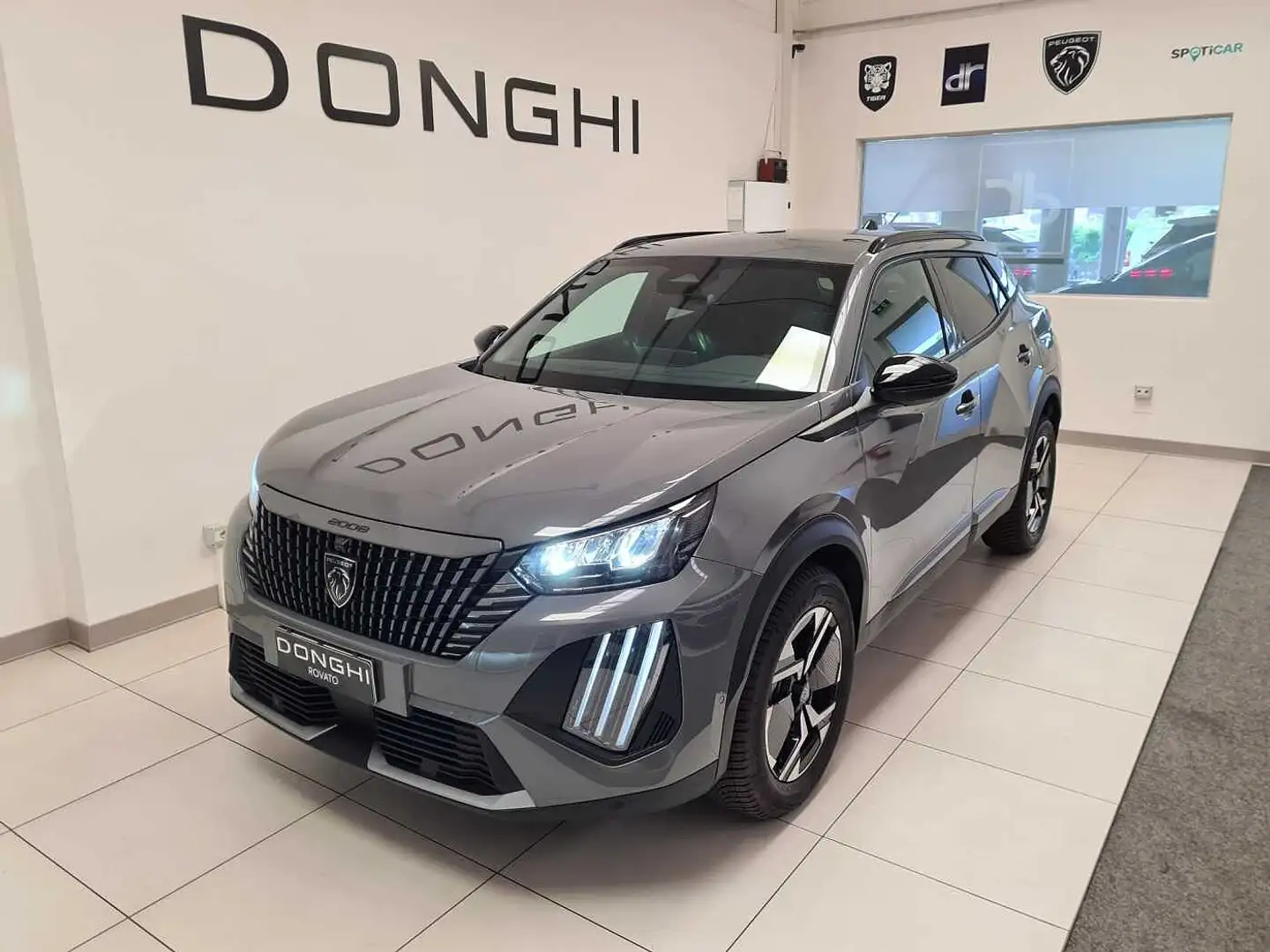 Peugeot 2008 Allure PureTech 100cv S&S AZIENDALE! Grau - 1