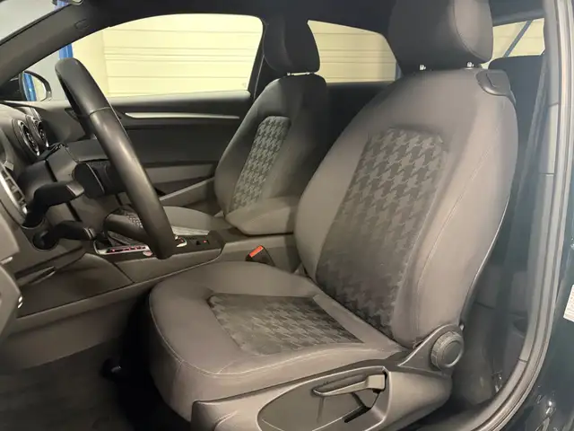 Audi A3 view 4