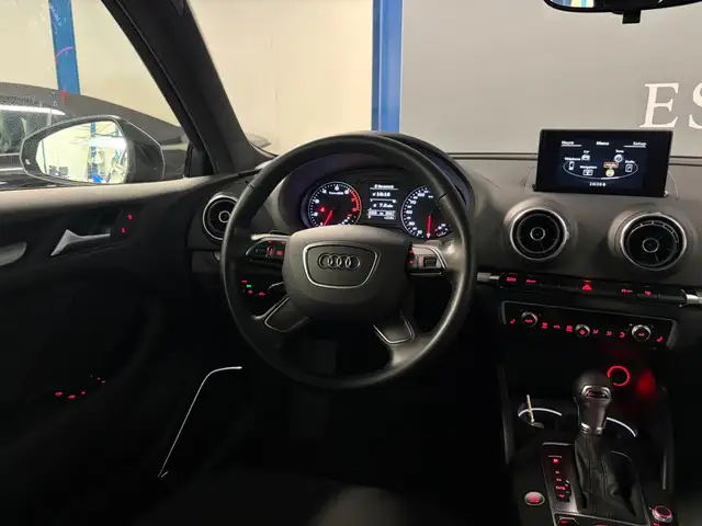 Audi A3 view 8