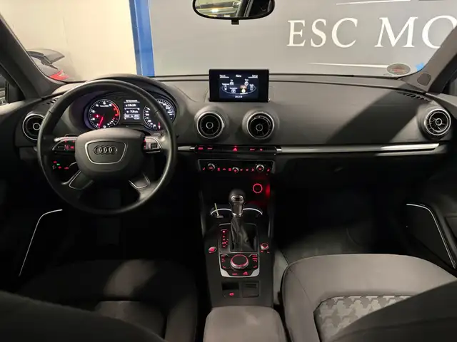 Audi A3 view 7