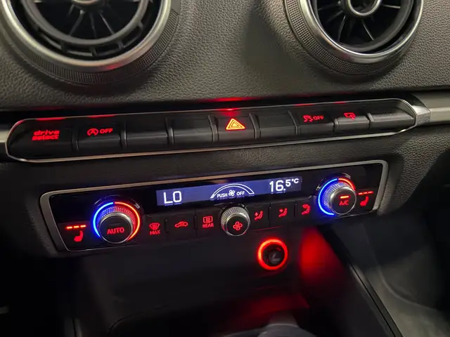 Audi A3 view 15