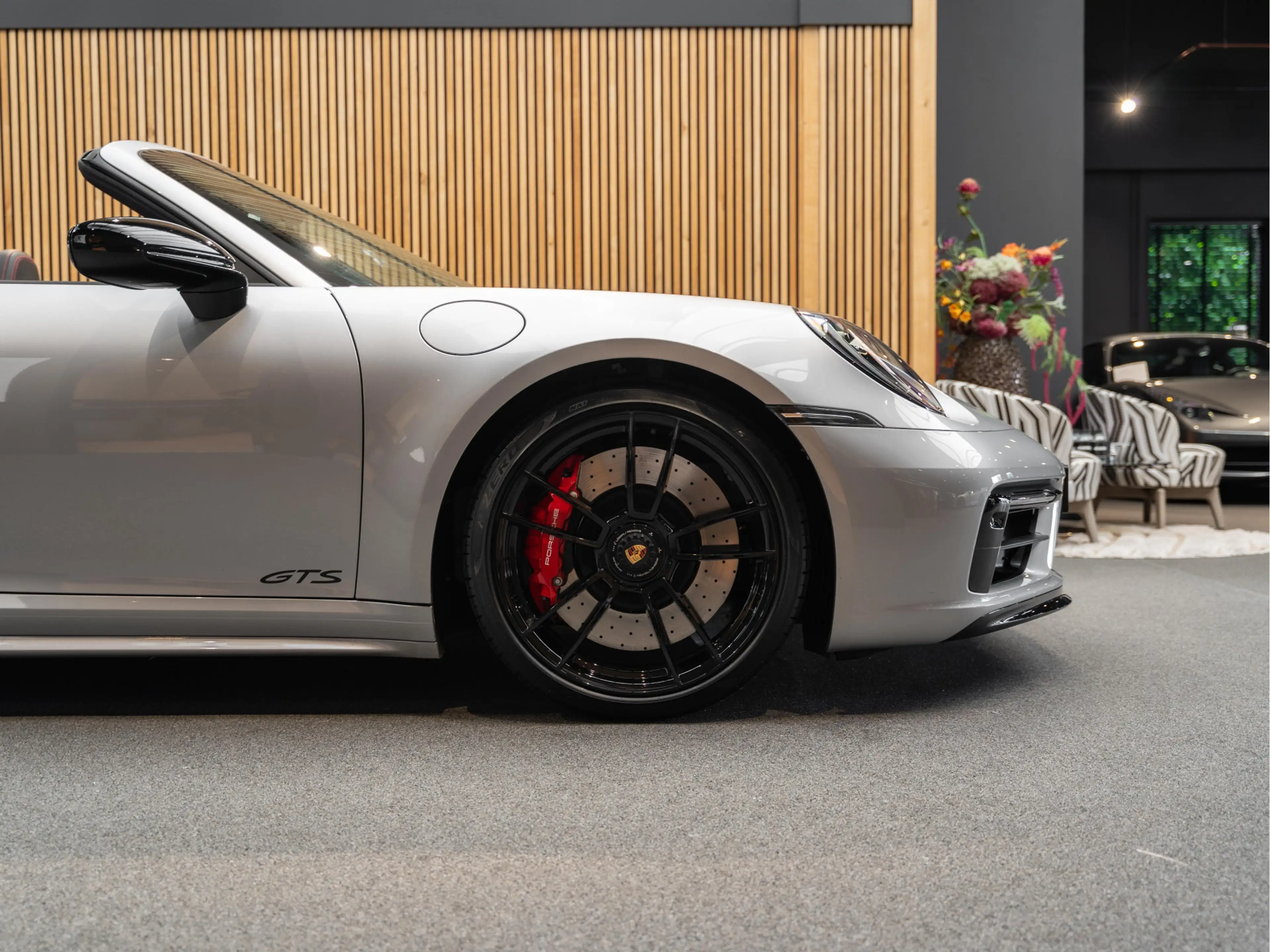 Porsche 992 992.1 4 GTS Cabriolet Lift Carbon BOSE 3.0 Carrera — photo 14