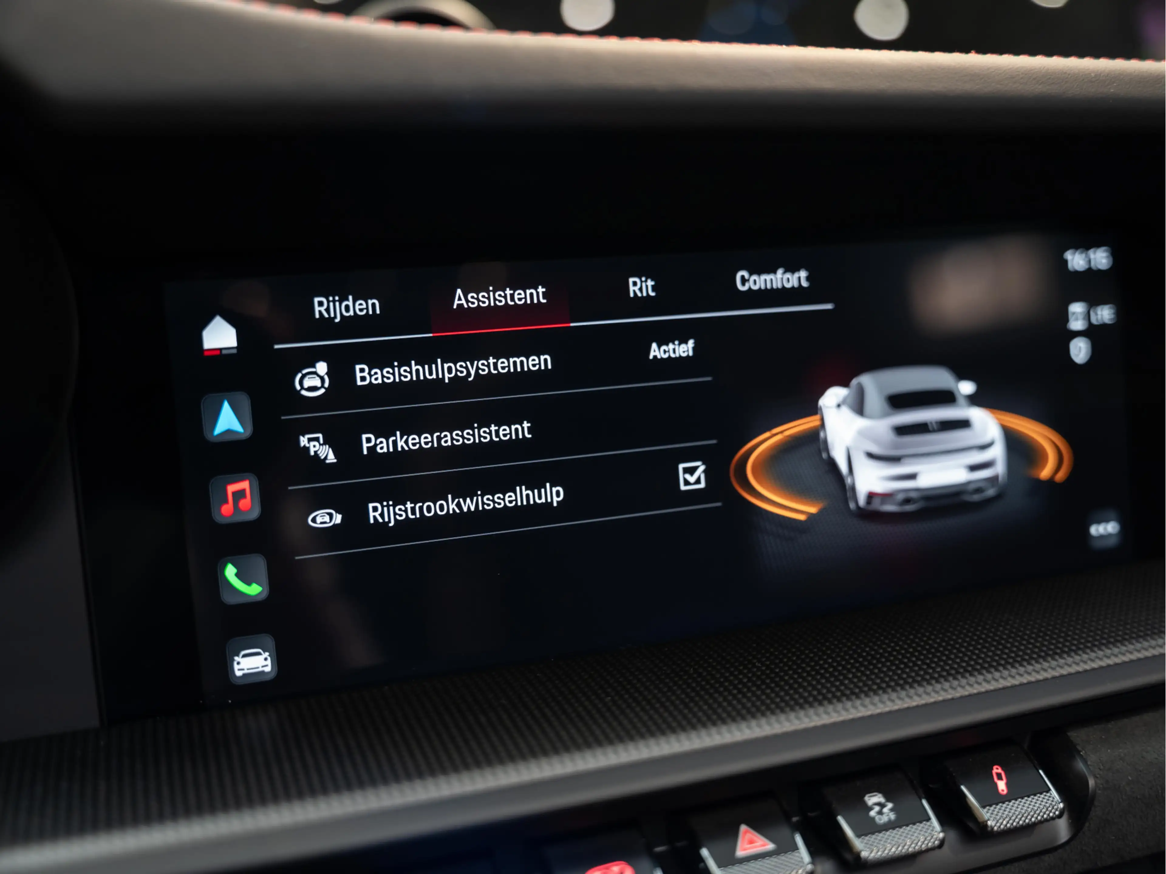 Porsche 992 992.1 4 GTS Cabriolet Lift Carbon BOSE 3.0 Carrera — photo 34