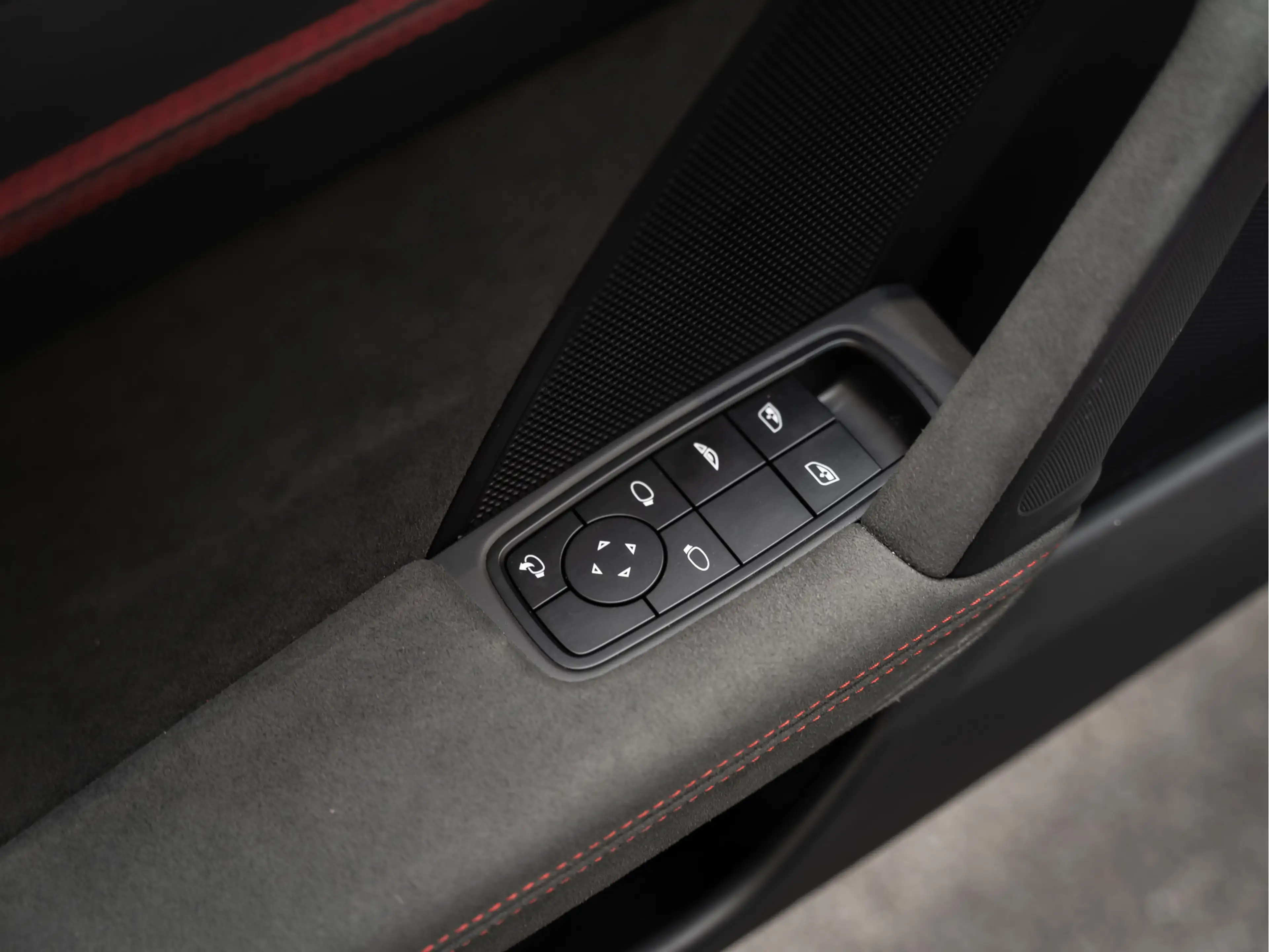 Porsche 992 992.1 4 GTS Cabriolet Lift Carbon BOSE 3.0 Carrera — photo 24