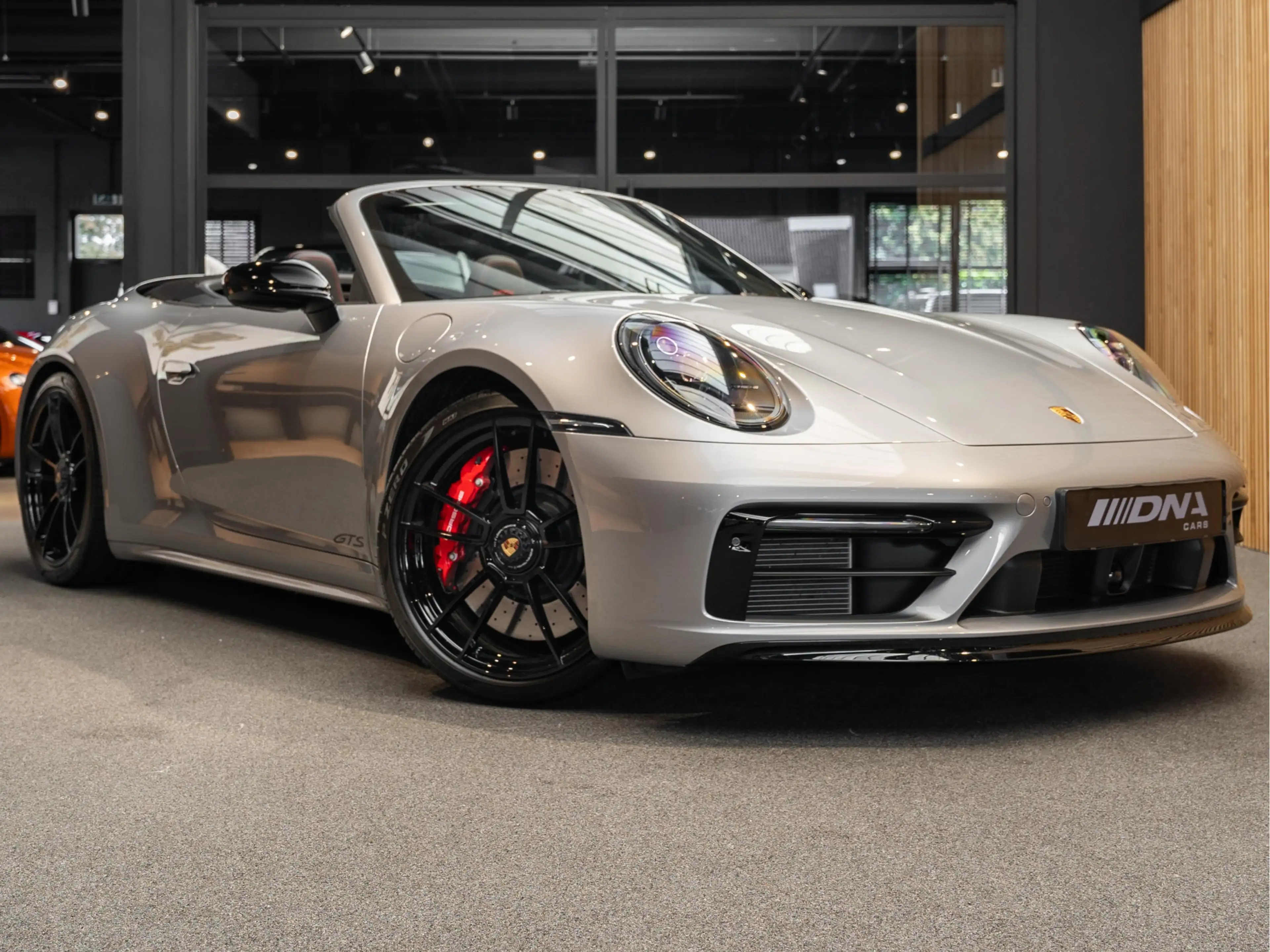 Porsche 992 992.1 4 GTS Cabriolet Lift Carbon BOSE 3.0 Carrera