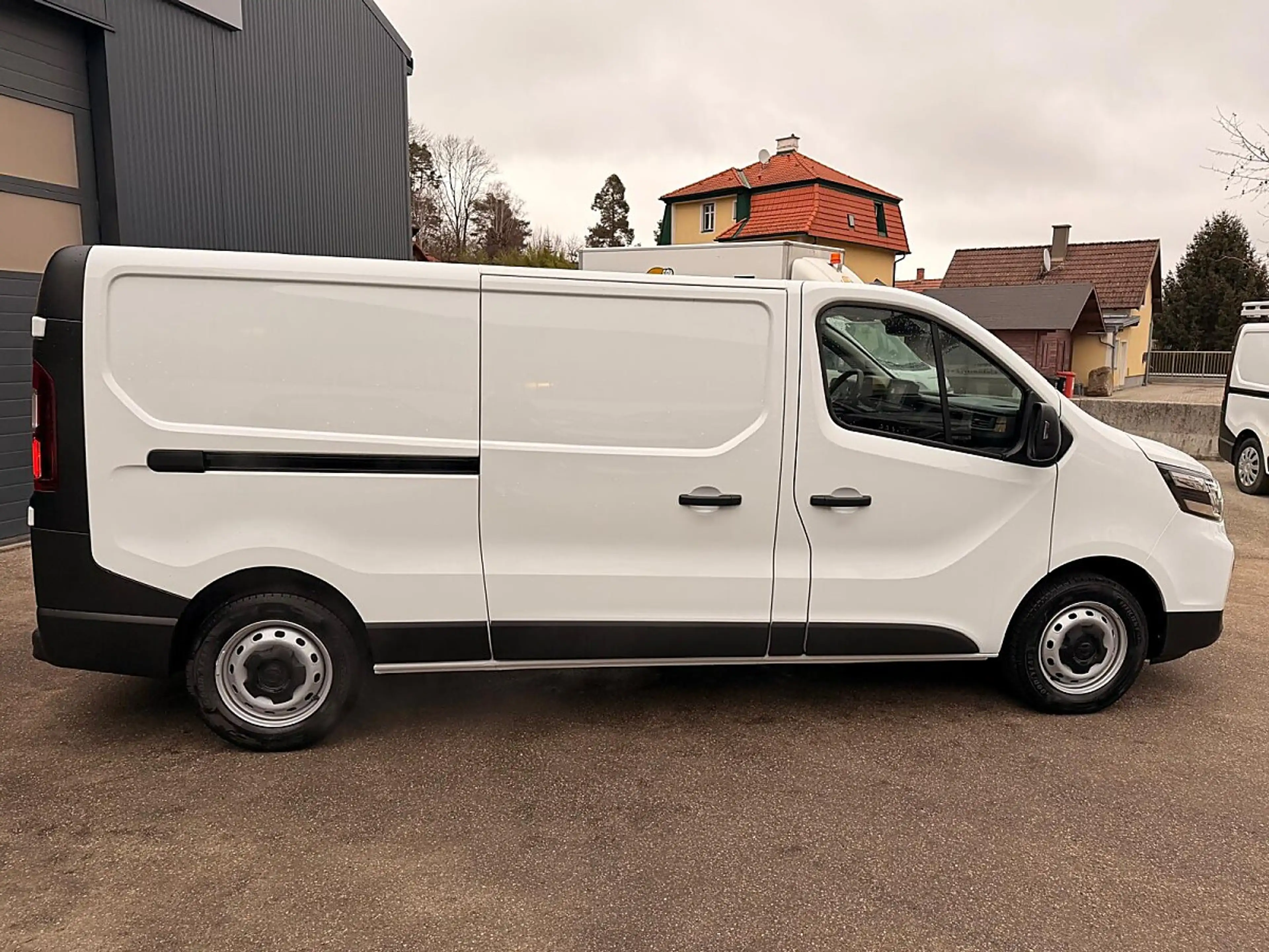 Nissan Primastar Primastar Kastenwagen L2H1 3,0t dCi 110 Acenta — photo 8