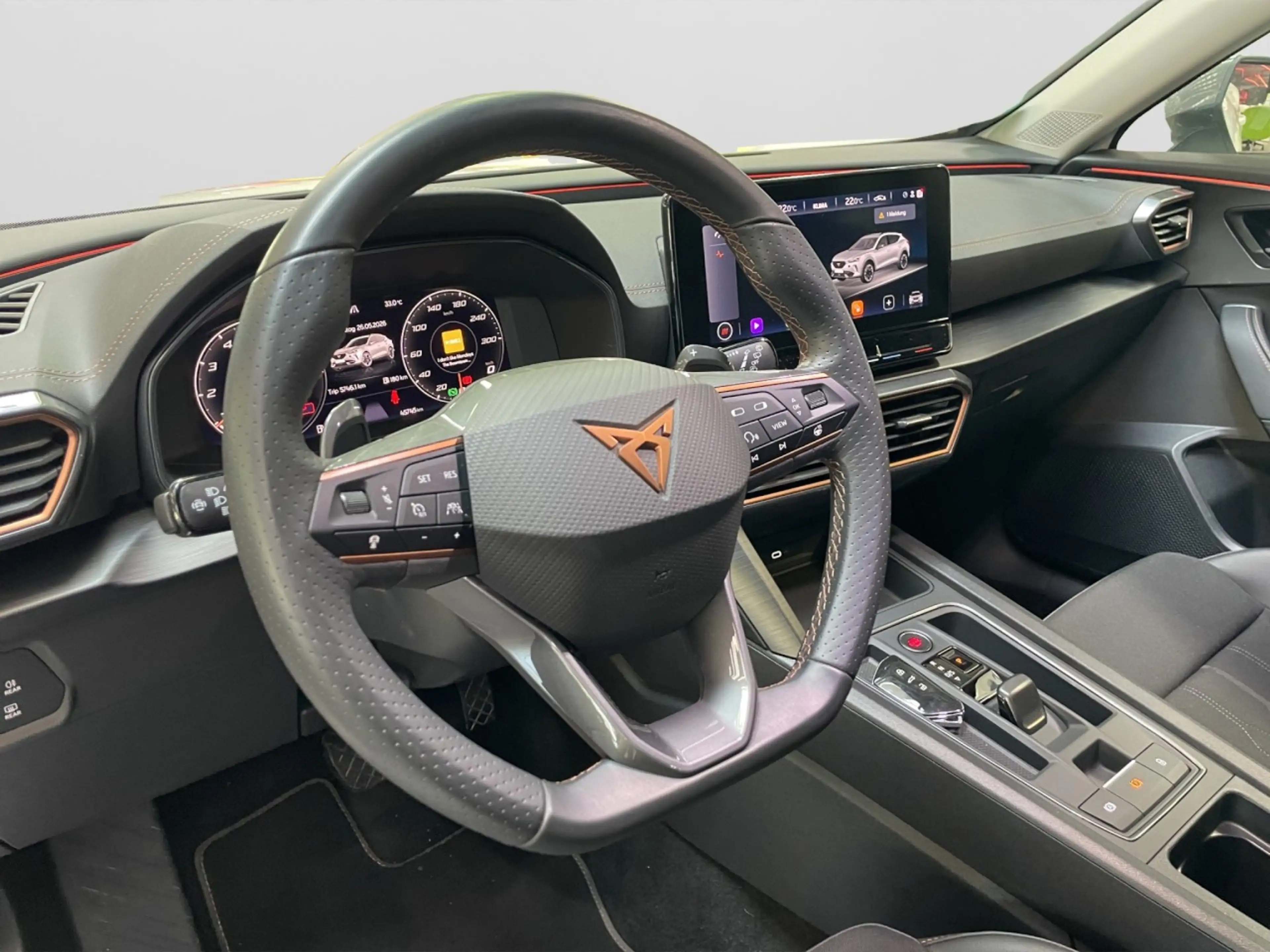 CUPRA Formentor 1.5 TSI Kamera, Travel Assist Klima — photo 15
