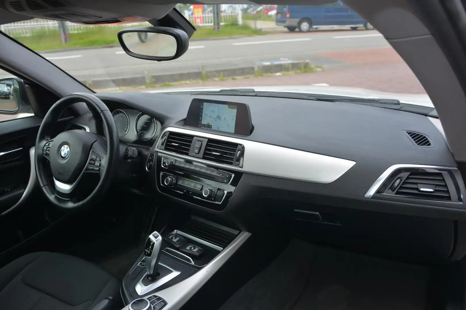 BMW 118 1-serie 118i AUT|Clima|Cruise|NAVI|DealerOnderhoud Bianco - 2