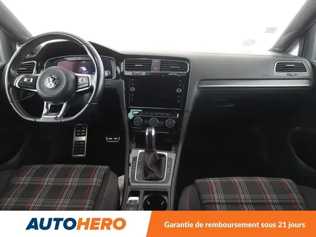 Volkswagen Golf view 12