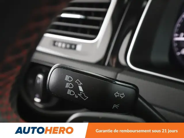 Volkswagen Golf view 28