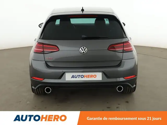 Volkswagen Golf view 5