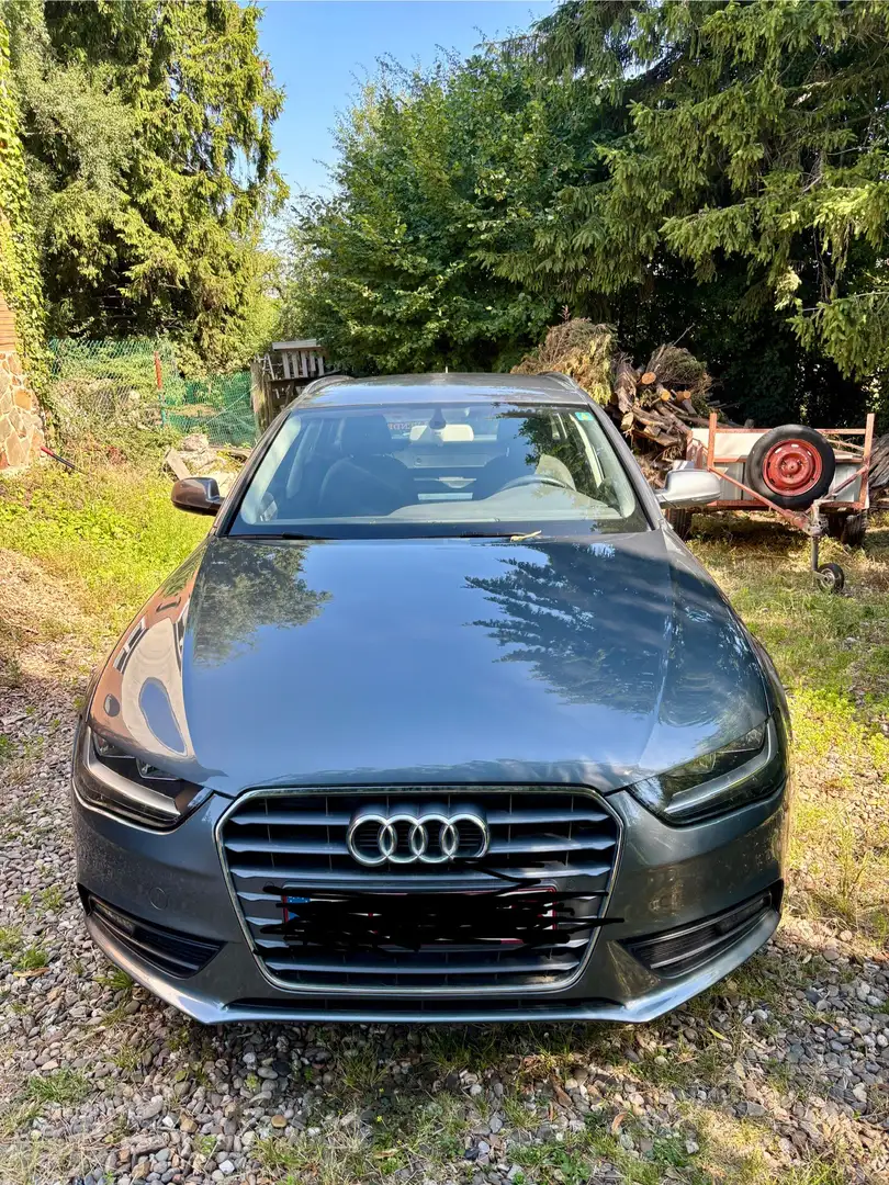 Audi A4 Avant 2.0 TDi - 1