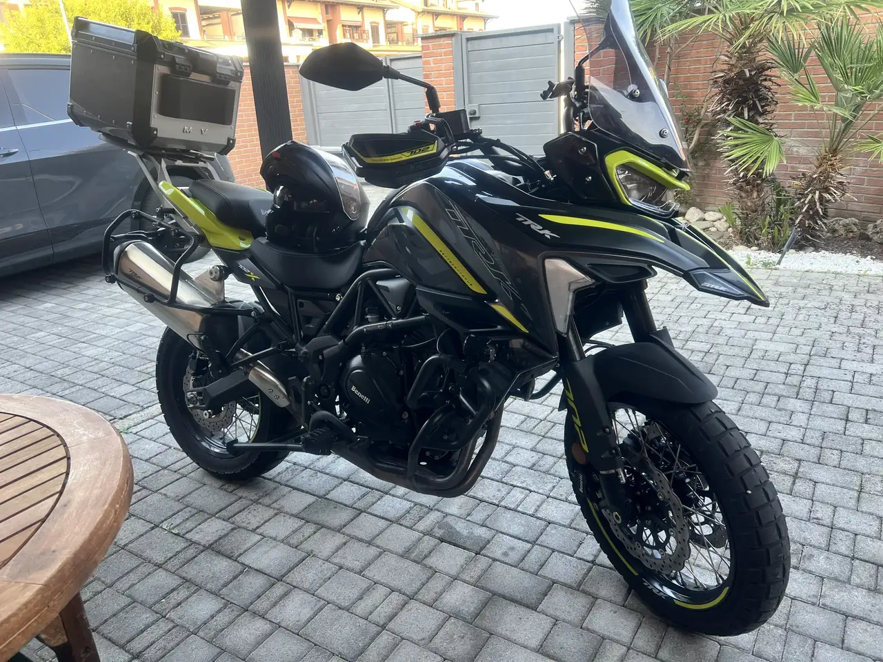 Benelli TRK 702