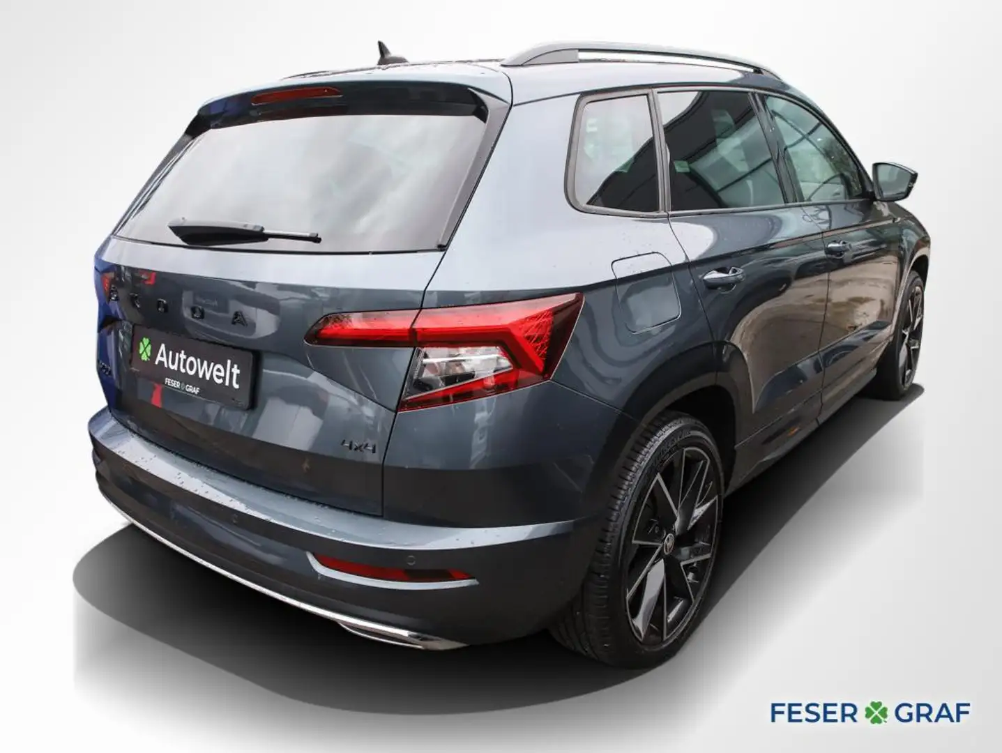 Skoda Karoq 2.0 TDI 4x4 Sportline DSG ACC AHK Nav RüKa Grau - 2