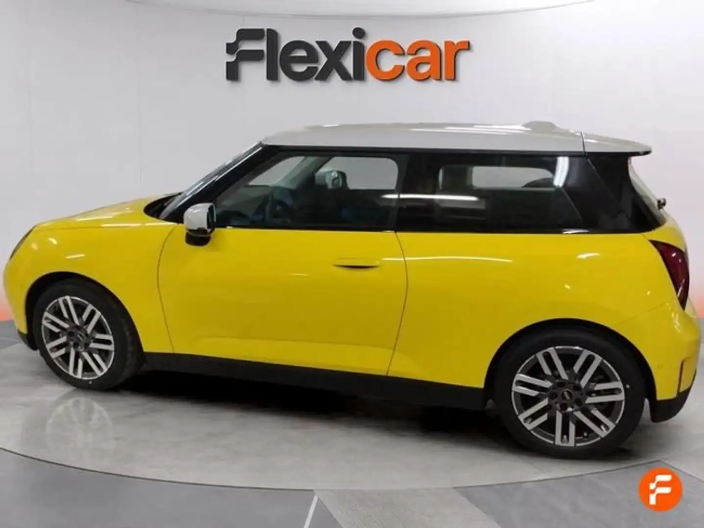MINI Cooper E Galben - 2