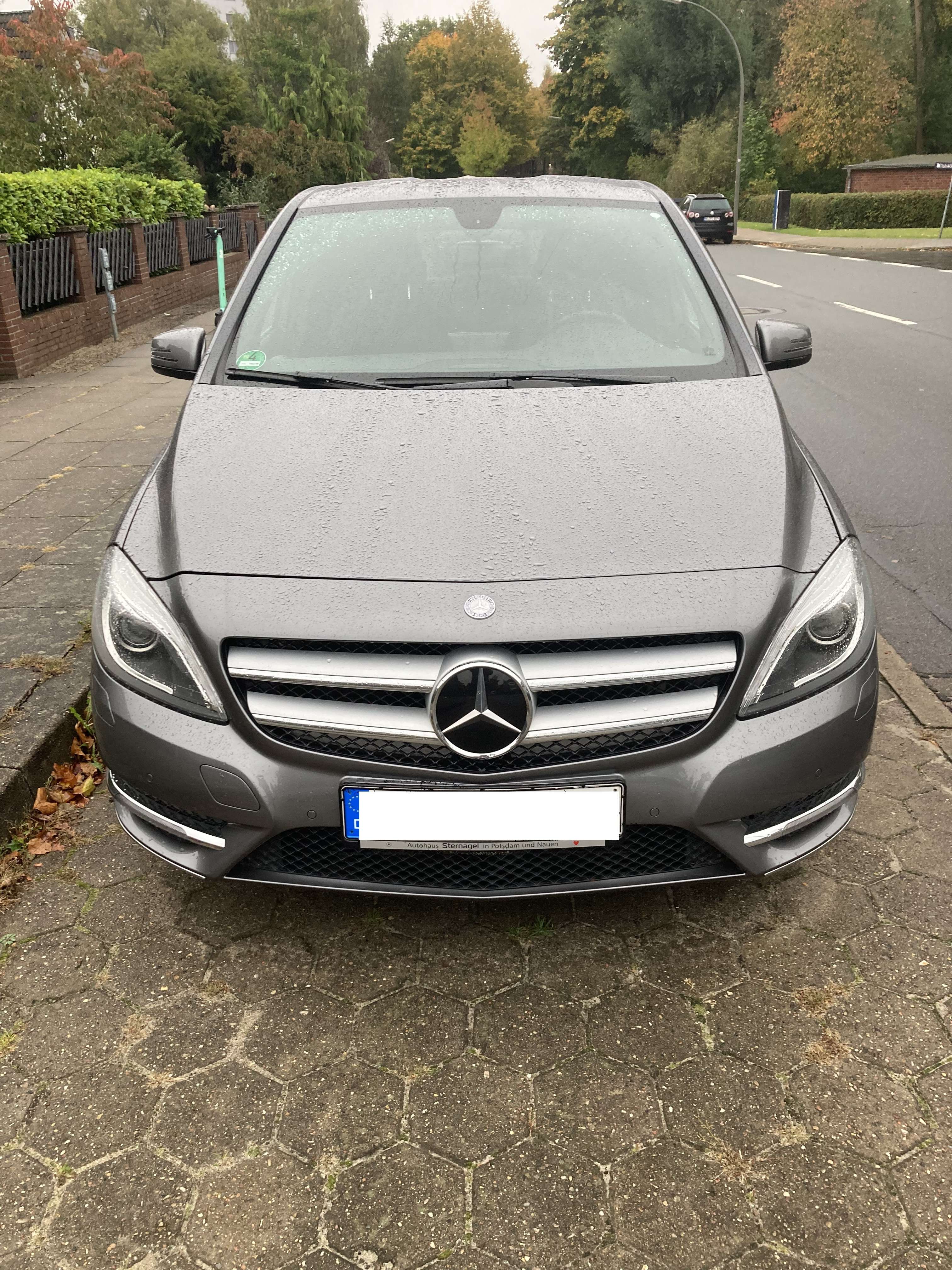 Second hand Mercedes Benz B-Class 200