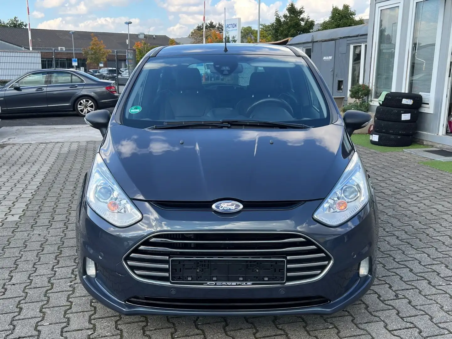 Ford B-Max Individual *LEDER/ NAVI/ PANORAMA* Grau - 2