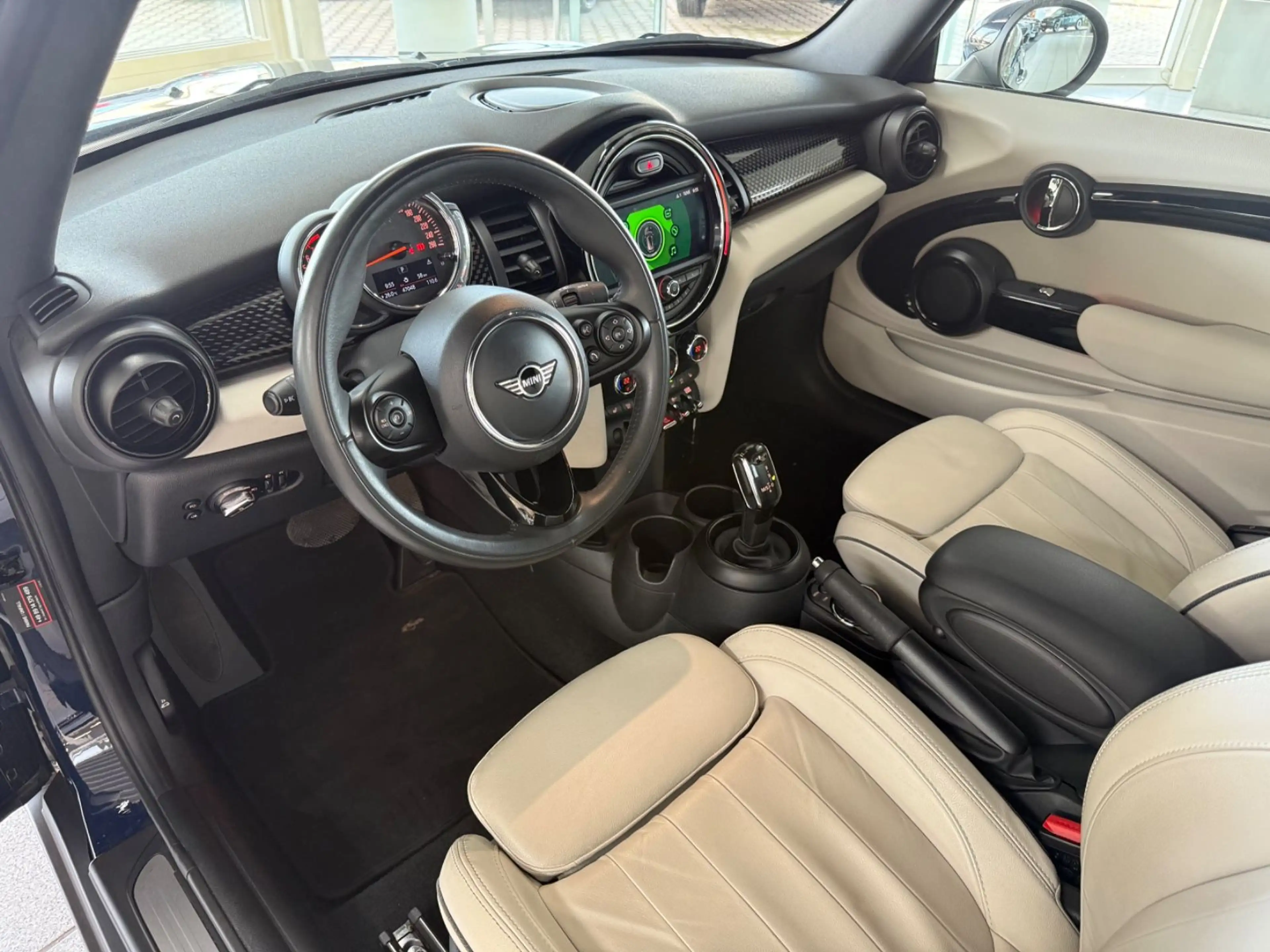 MINI Cooper S Cabrio AUT./LED/CAM/DAB/SHZ/NAVI — photo 11