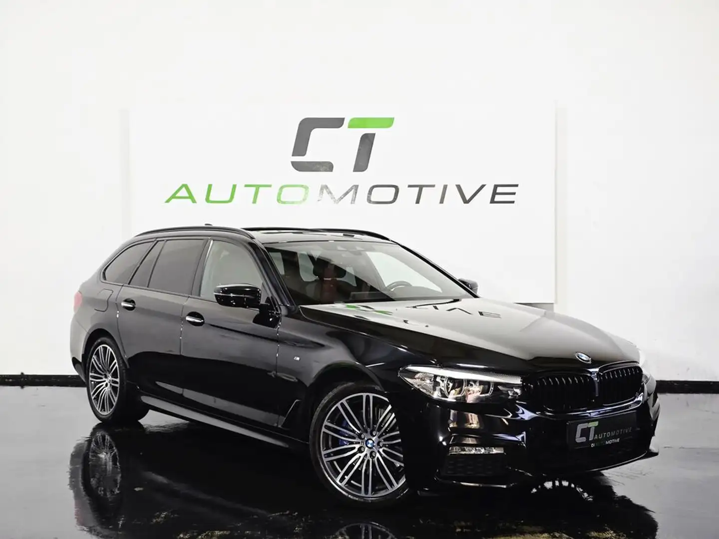BMW 530 d xDrive Touring Aut. M-Sportpaket Schwarz - 1