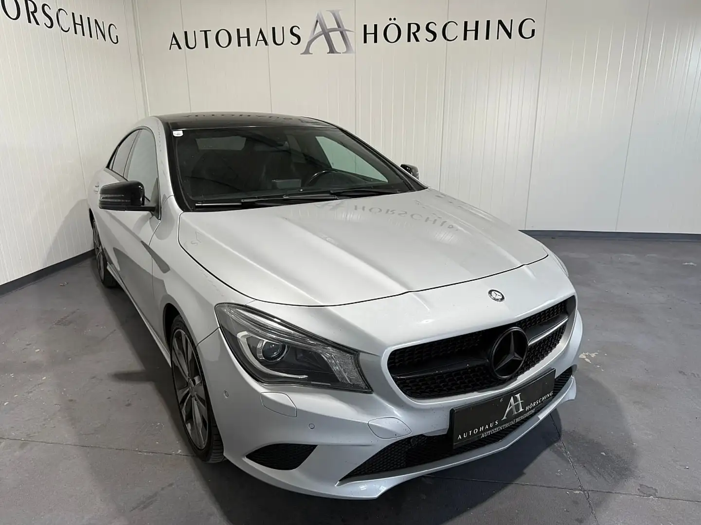 Mercedes-Benz CLA 220 CDI Aut. Silber - 1