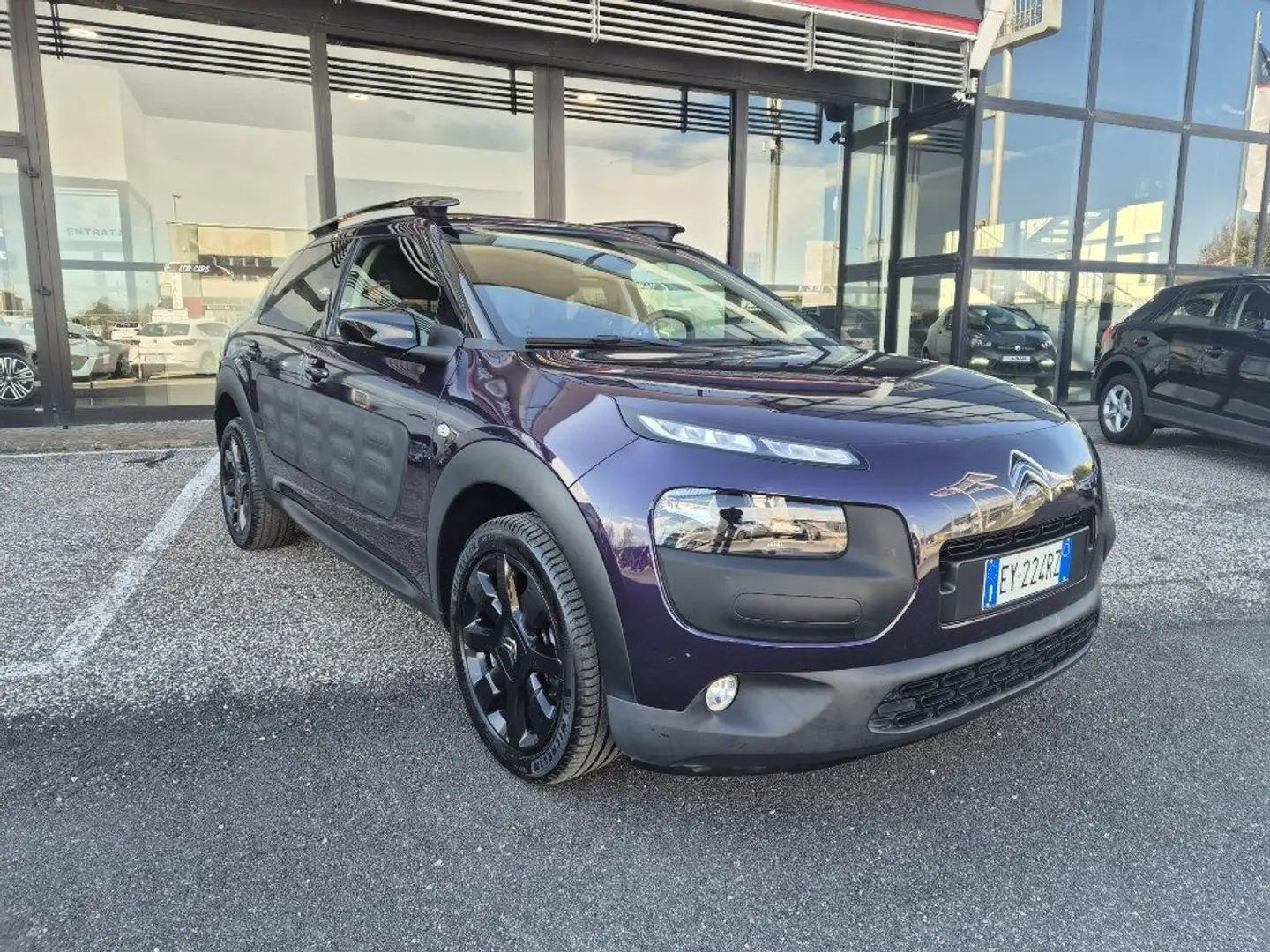 Citroen C4 Cactus PureTech 82 Shine - 2
