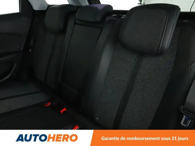 Peugeot 3008 view 14