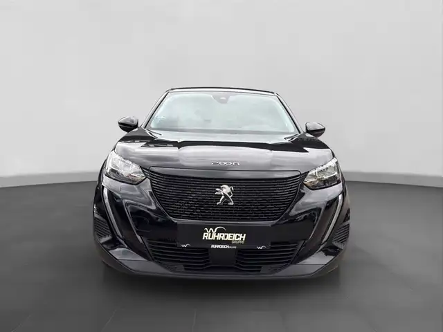 Peugeot 2008 view 6