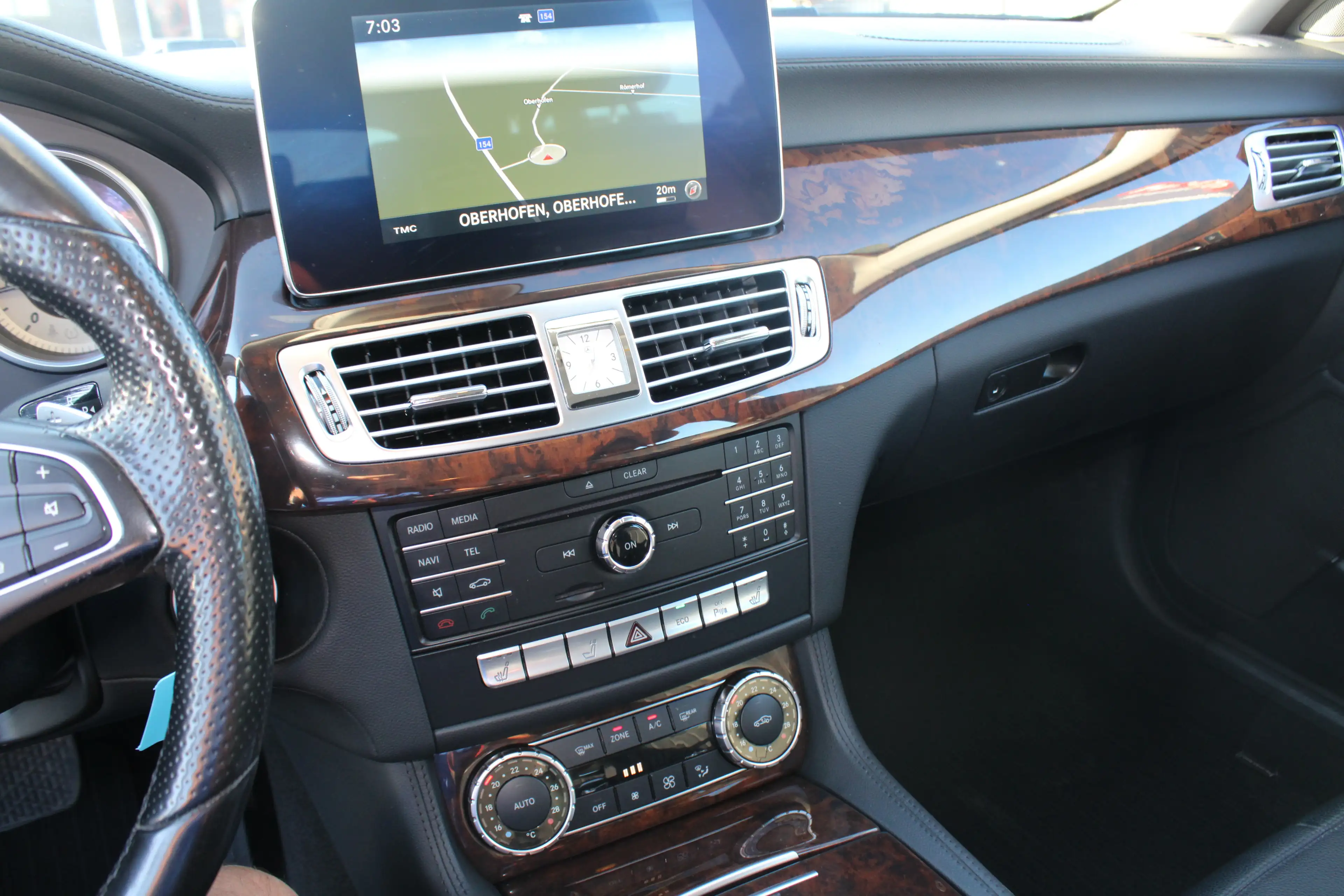 Mercedes-Benz CLS 220 CLS 220d BlueTec Avantgarde — photo 11