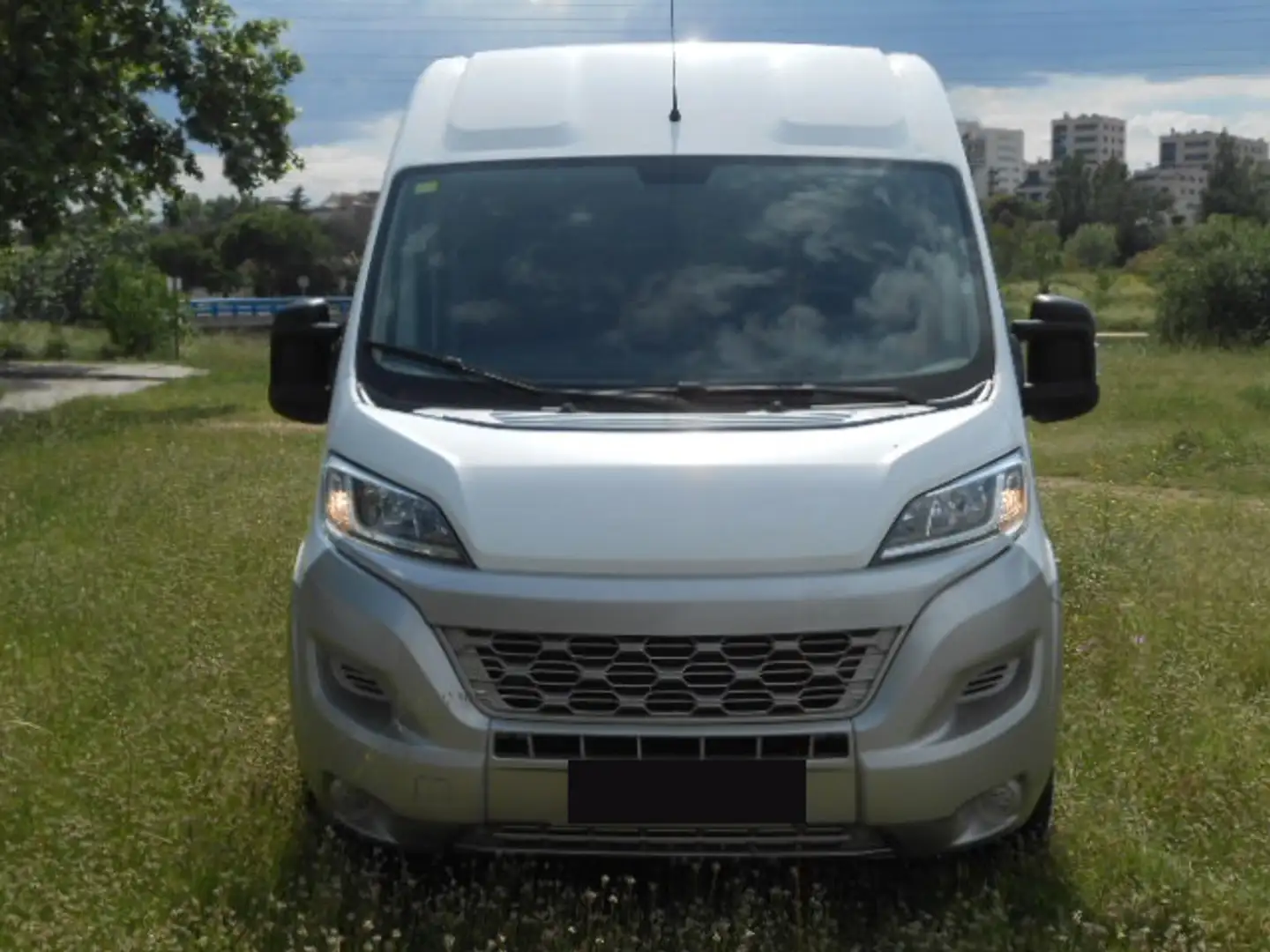 Citroen Jumper Fg. 2.0BlueHDi 35 L3H2 110 Blanco - 2