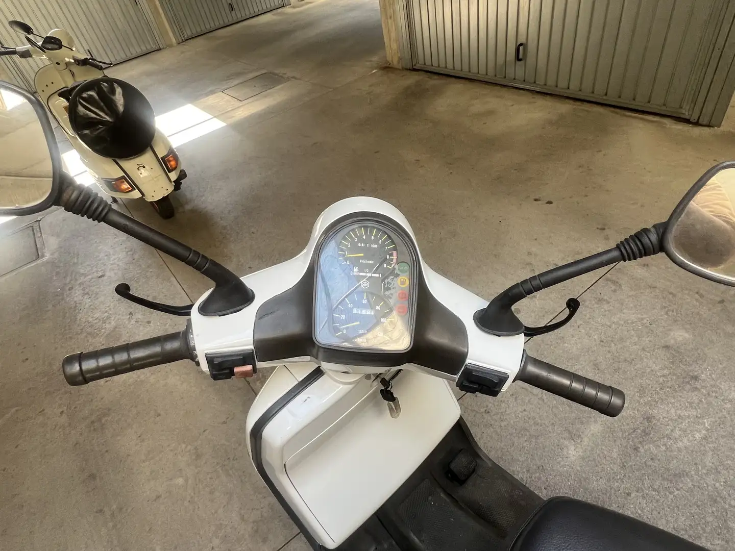 Vespa 200 Cosa piaggio vespa cosa 2 - 1
