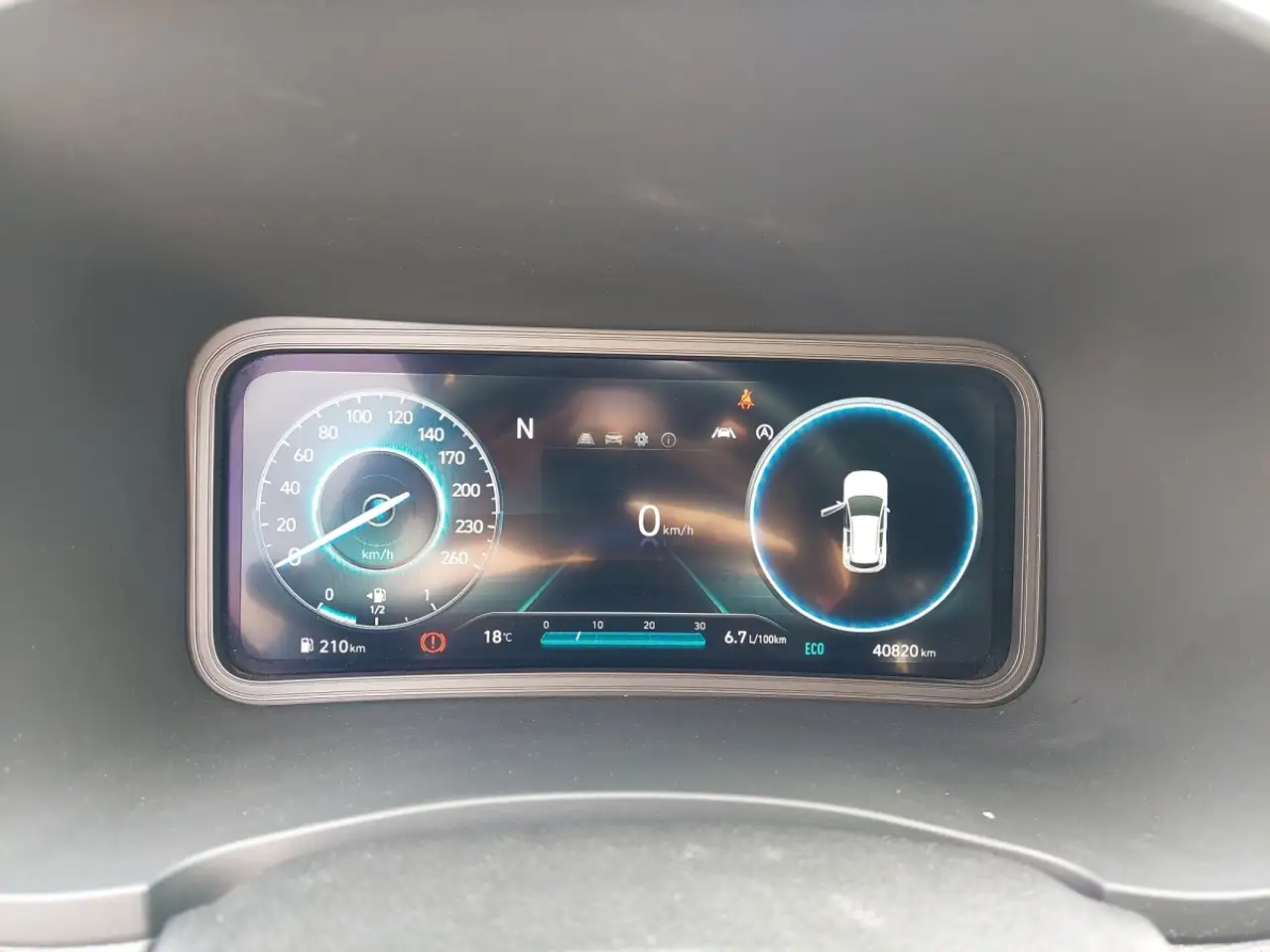 Hyundai Kona 1,0 T-GDi 48V 2WD N-Line, миниатюра 14