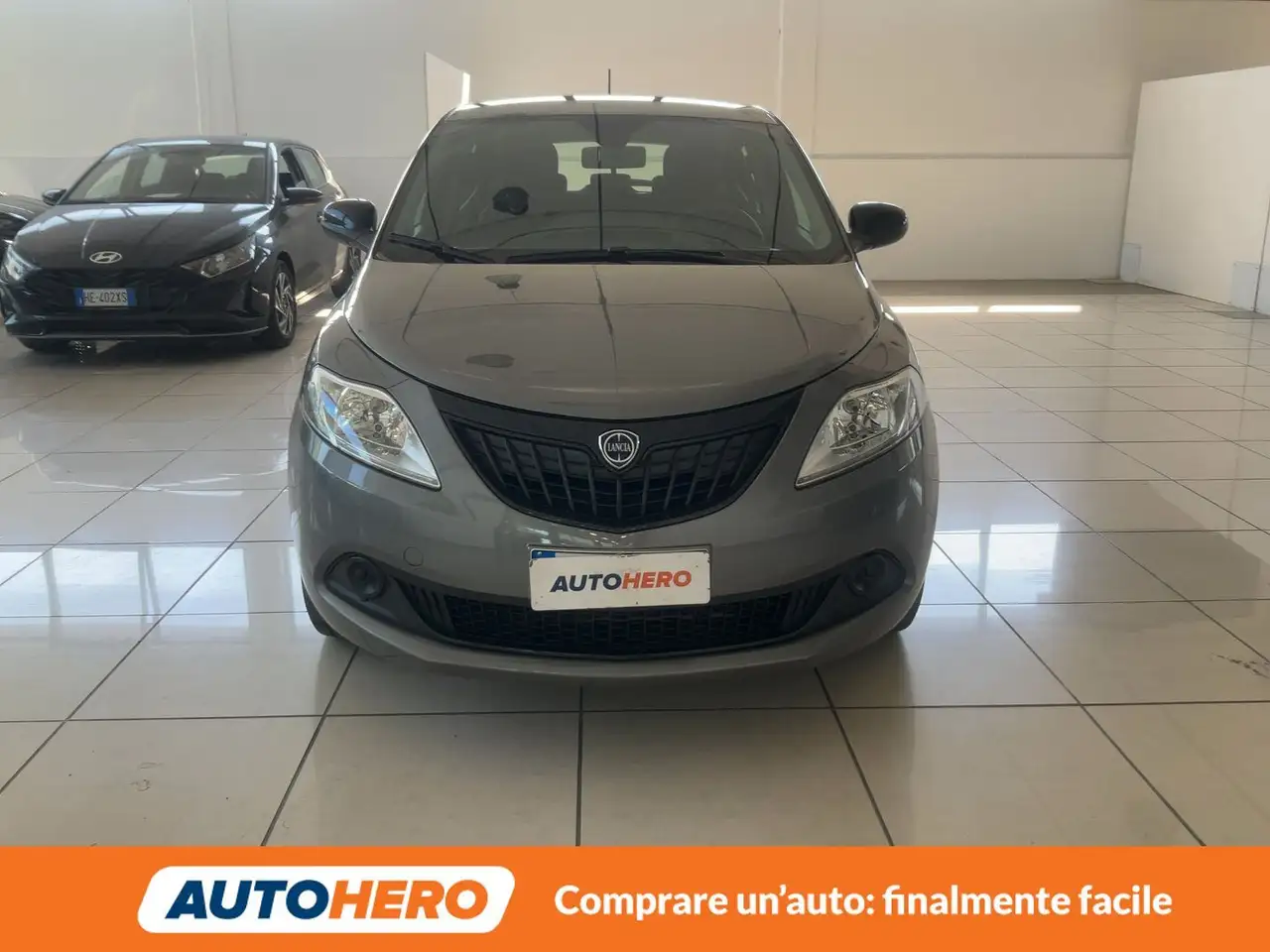 Lancia Ypsilon 2024 — фото 9
