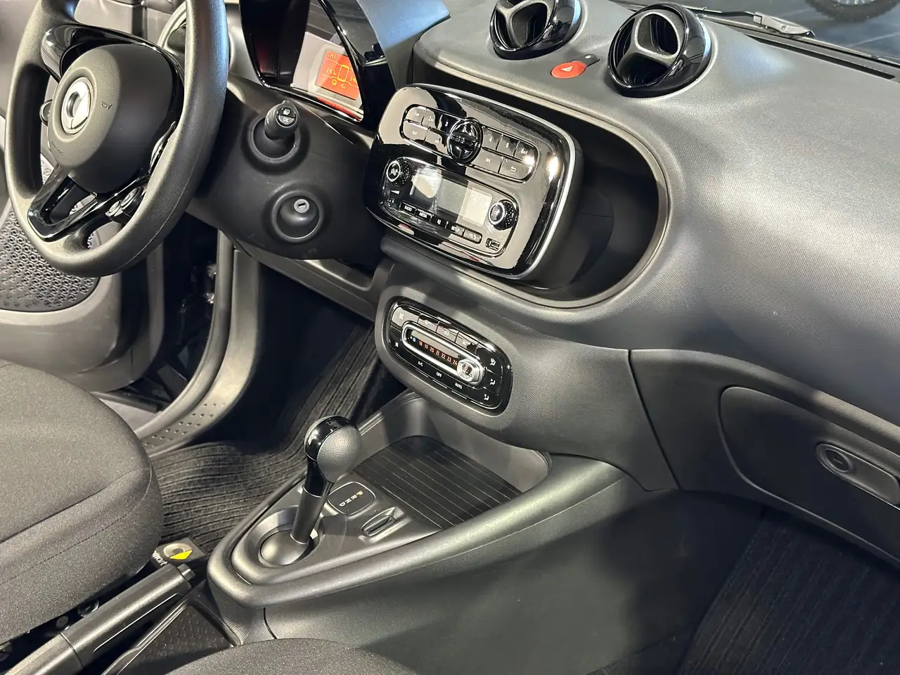 smart forTwo 2022 — фото 13
