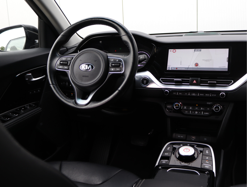 Kia e-Niro ExecutiveLine 64 kWh | Camera | Keyless | ACC | Or — photo 20