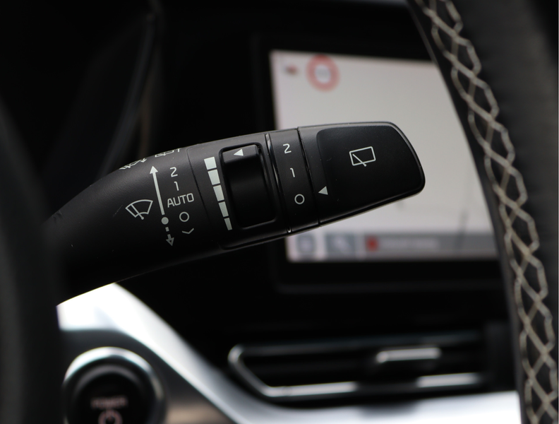 Kia e-Niro ExecutiveLine 64 kWh | Camera | Keyless | ACC | Or — photo 37