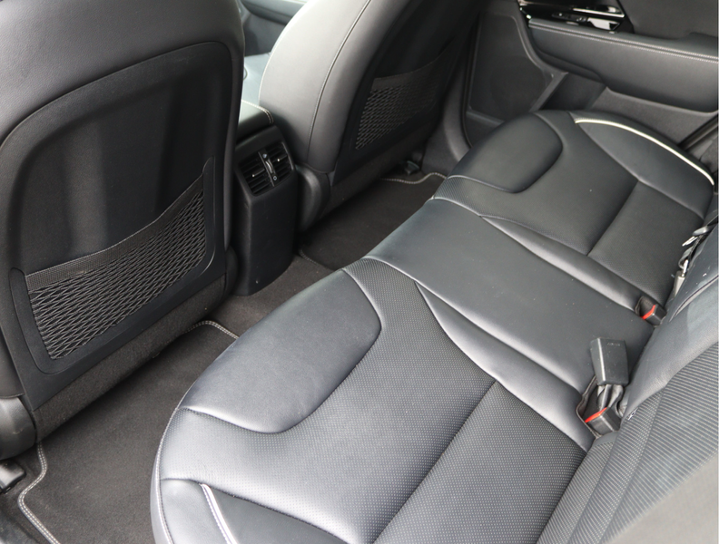 Kia e-Niro ExecutiveLine 64 kWh | Camera | Keyless | ACC | Or — photo 27